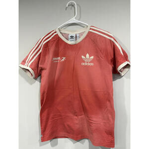 Adidas vintage style finalist shirt medium great condition
